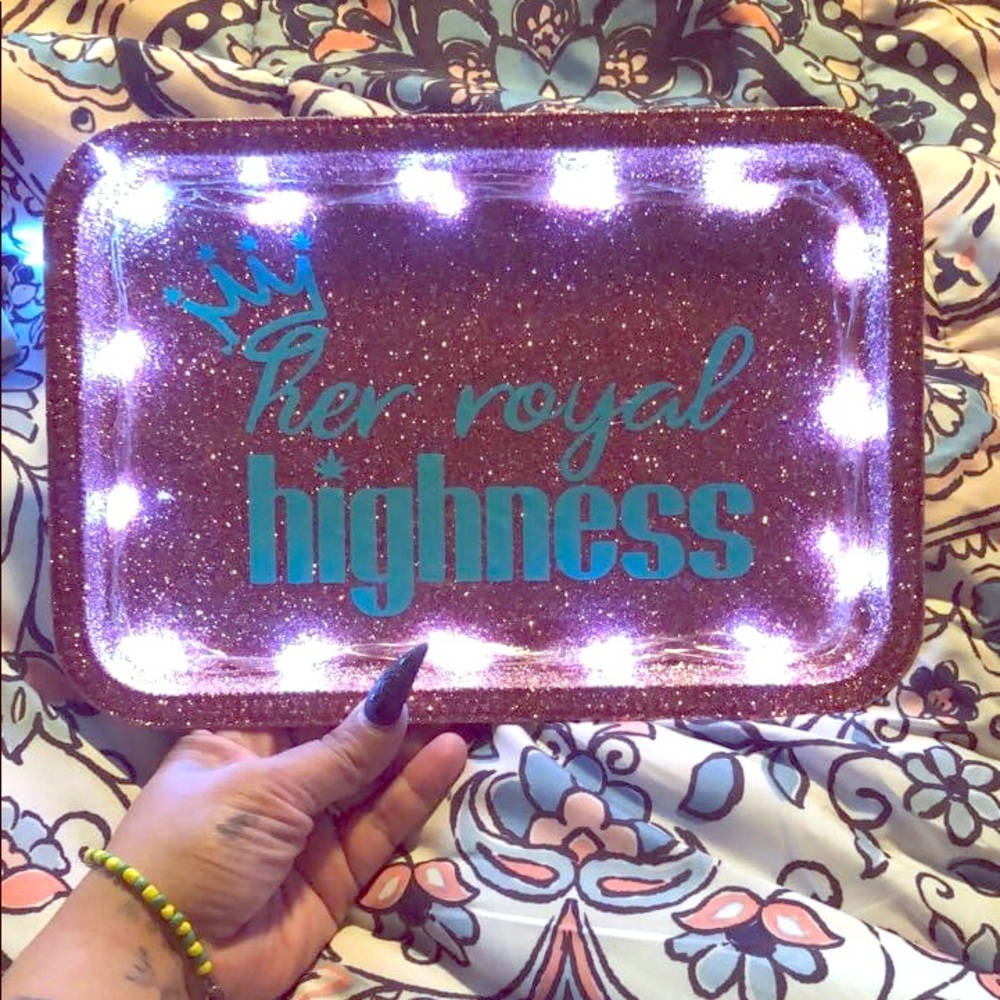 Light 💡 Up Rolling Tray